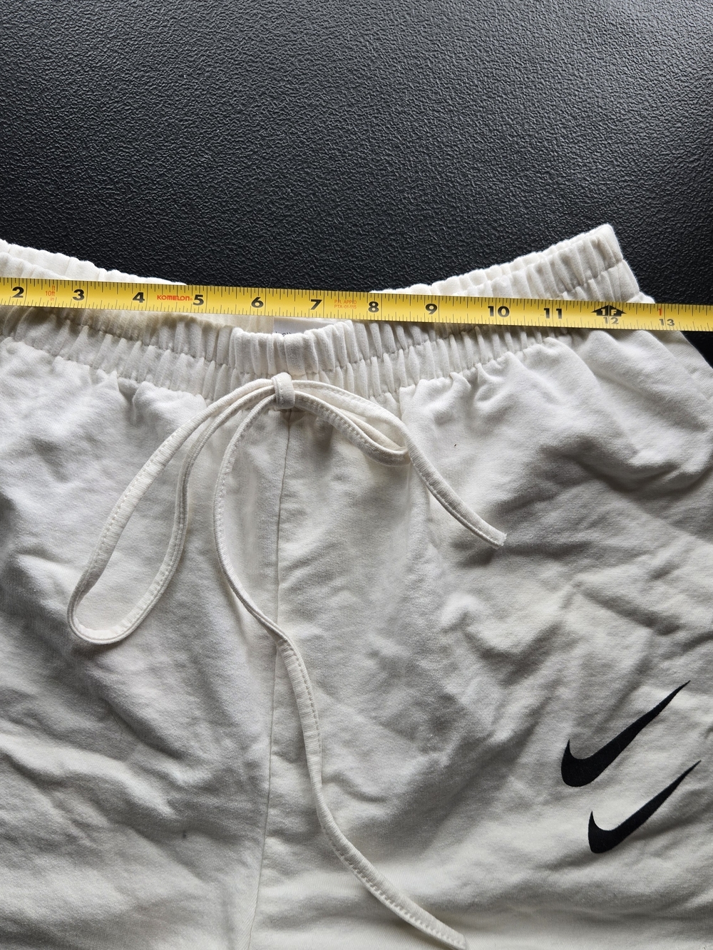Nike Women's Shorts Sportswear Double Swoosh Size L Drawstring Athletic ware Run - Picture 9 of 9